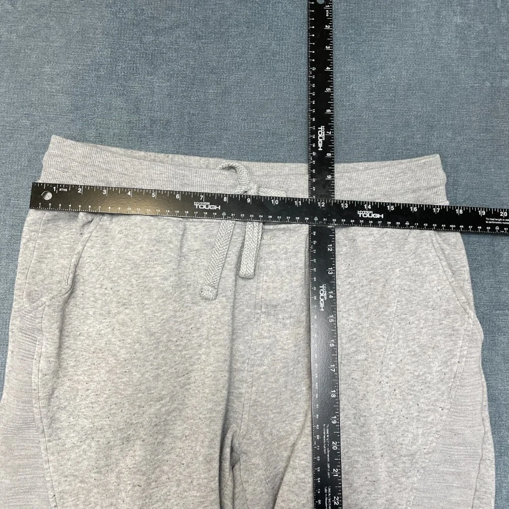 Southpole Sweat Shorts Mens 35 Gray Logo Slash Pockets Regular Fit Flat Front